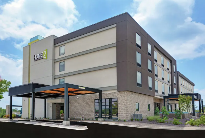 Home2 Suites by Hilton Bettendorf Quad Cities - Image 1