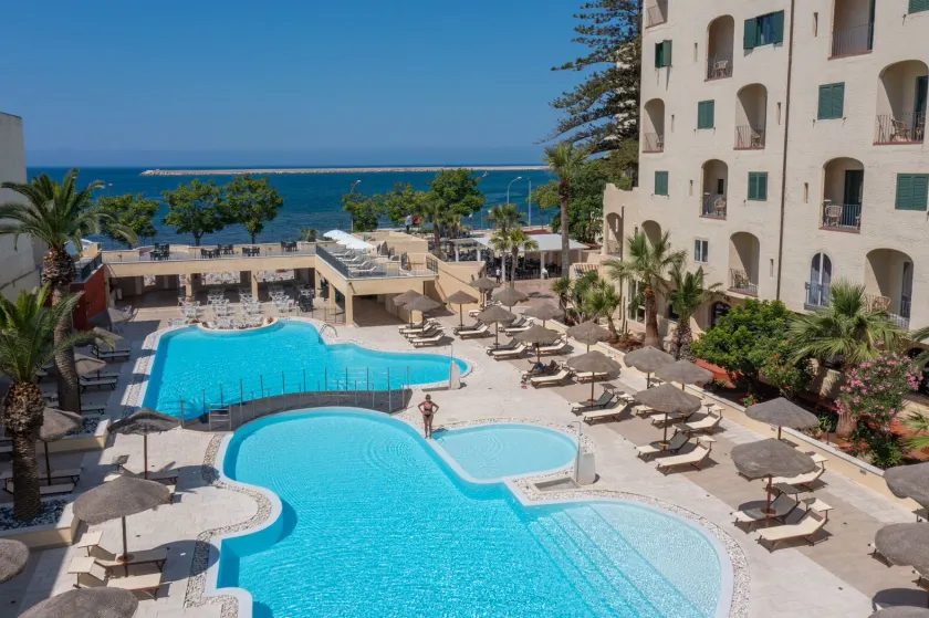 Hotel Hopps - Image 1