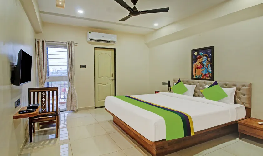 Treebo Royal Imperio, Hinjewadi - Image 1