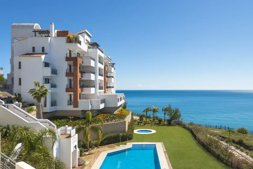 Olée Nerja Holiday Rentals by Fuerte Group - Image 1