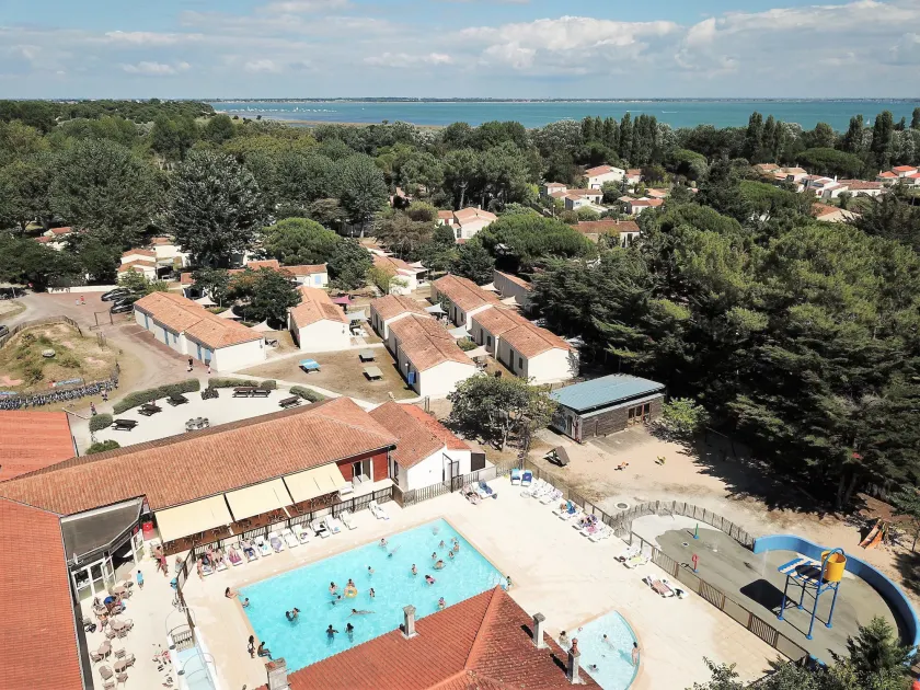 Village Vacances Passion Les Bris - Image 1