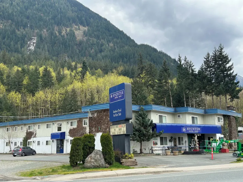 Rychter Hotel Hope - Image 1