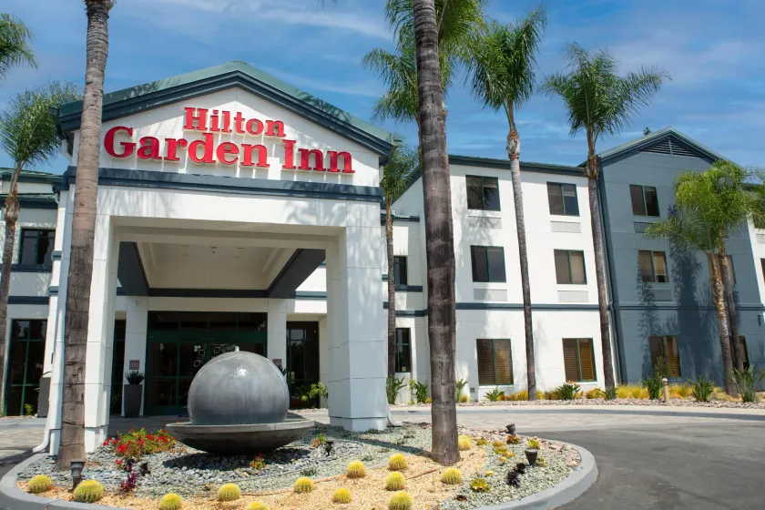 Hilton Garden Inn Los Angeles Montebello - Image 1