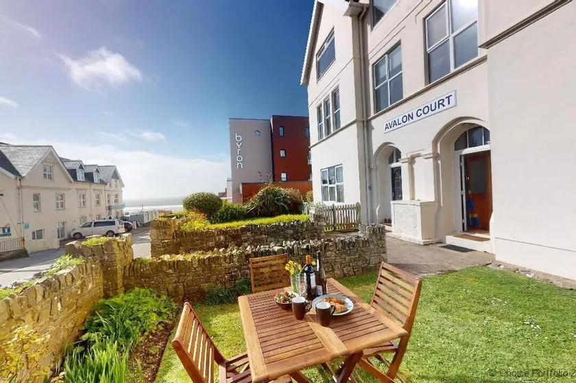 WOOLACOMBE HIBISCUS 2 Bedrooms - Image 1