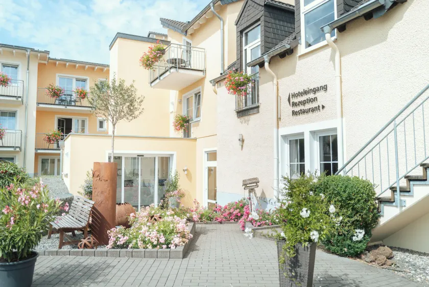 Brauers Landarthotel GmbH - Image 1