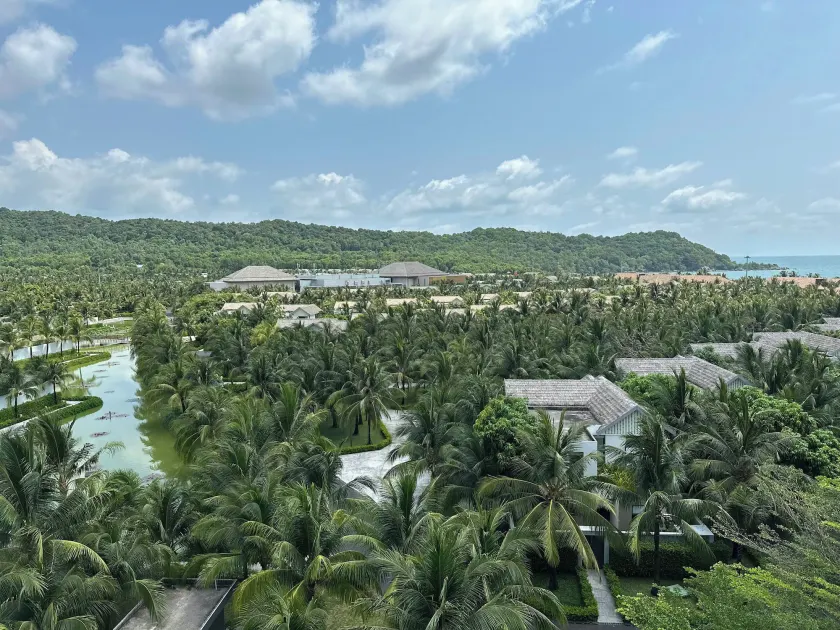 Sora Hotel - Image 1
