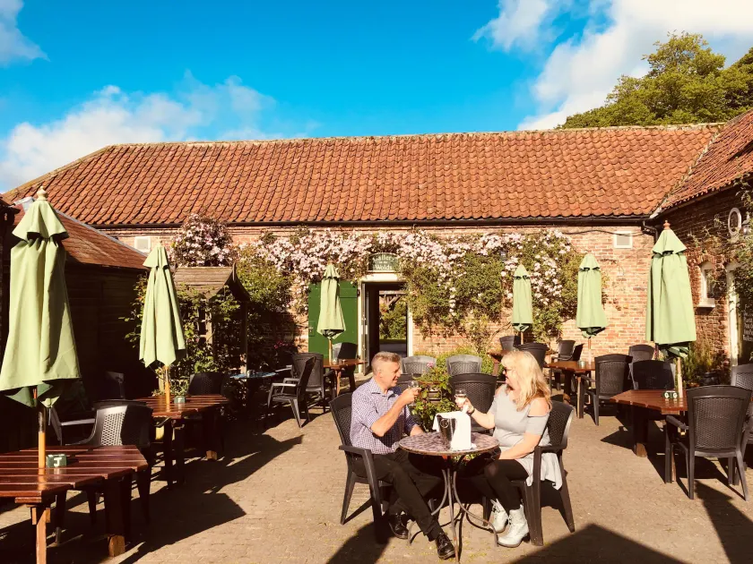 Wolds Village Hotel - Image 1