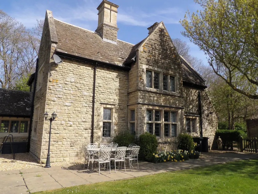 Greenwood Manor - Image 1