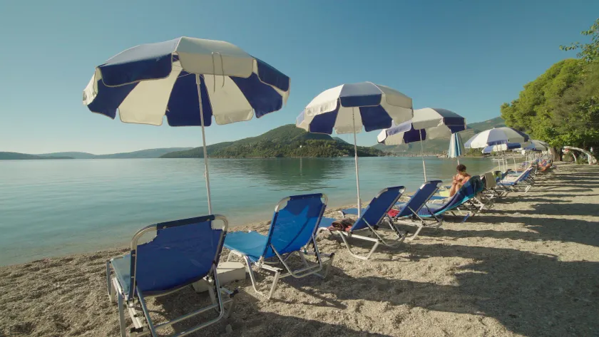 Avra Beach Hotel - Image 1
