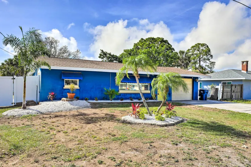 9 Mi to Beaches: Home w/ Pool & Patio in Bradenton - Innenbereich