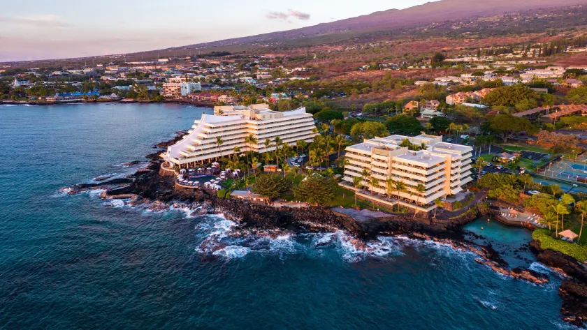 Royal Kona Resort - Image 1