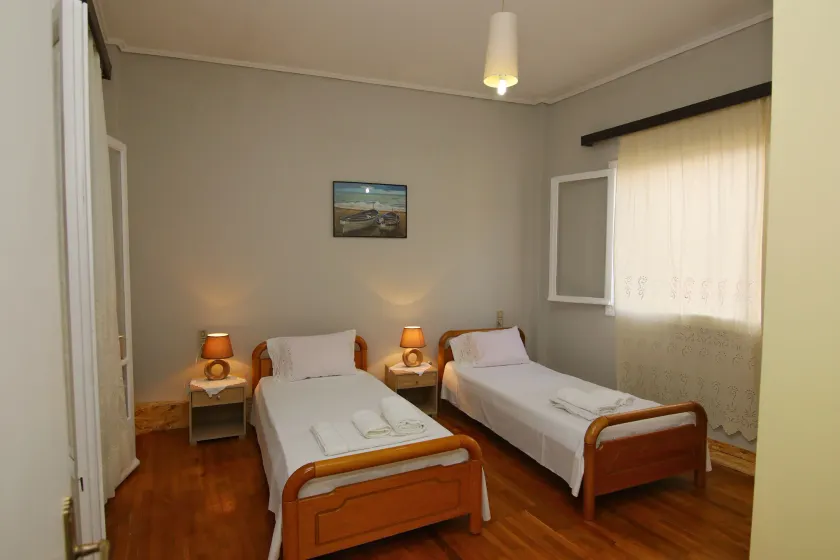 Aparthouse In Old Town Of Lefkas - Image 1