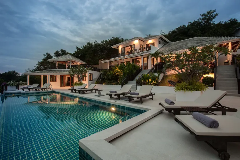 Hedonistic The Secret Beach Villa- Beachfront on Koh Phangan - Image 1
