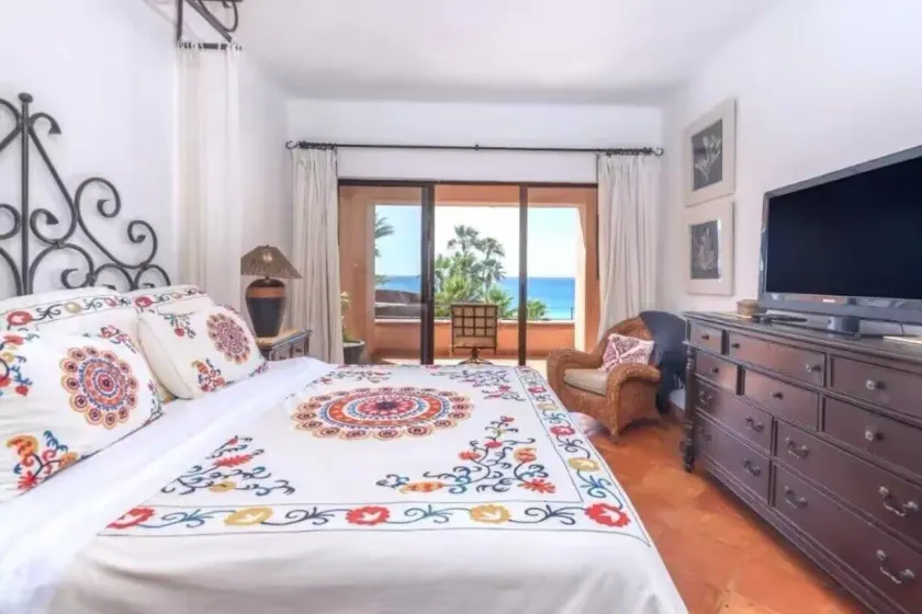 Beach Front Luxury 2 BR - Exclusive Cabo Corridor - Camera