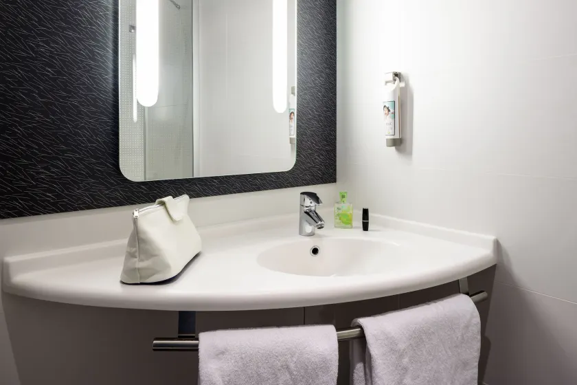 Ibis Sevilla - Rum