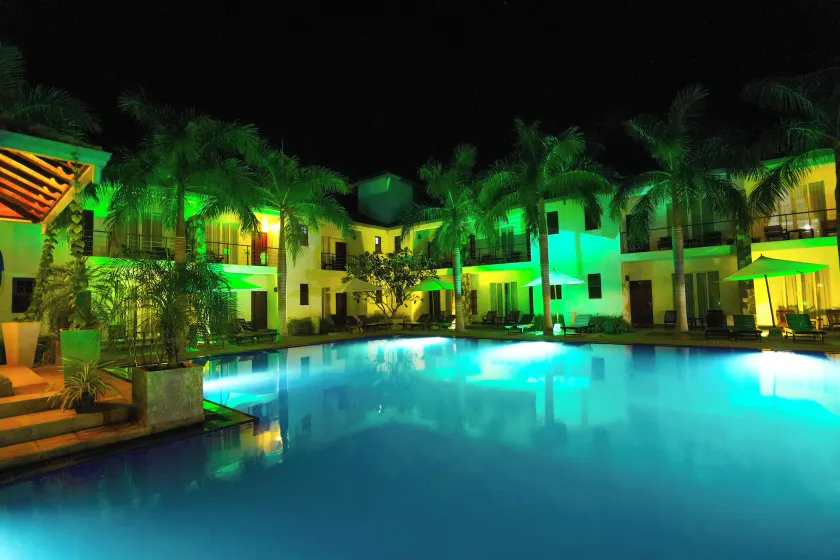 Hotel Tamarind Tree - Image 1