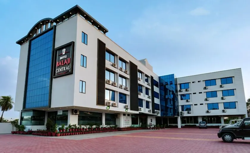 Hotel Balaji Central - Image 1