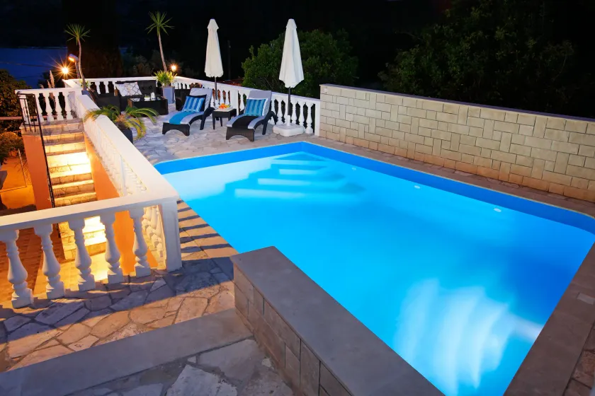 House Ivan - Image 1