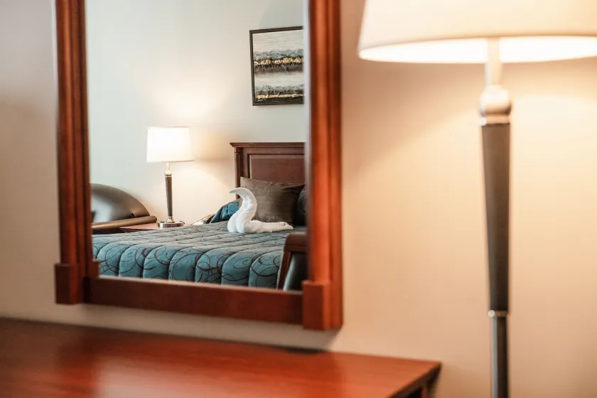 Adam's Airport Inn - Image 1