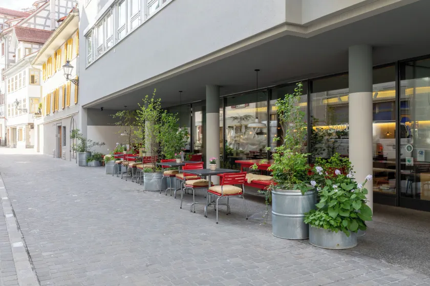 Hotel Dom, zentral - herzlich - sozial engagiert - Image 1