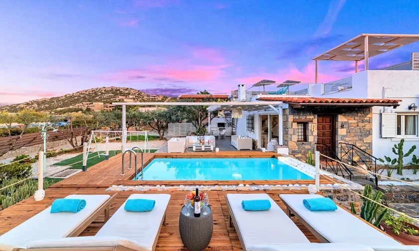 Casa con barbacoa, terraza y piscina privada | Perfecta para el trabajo en remoto - Image 1