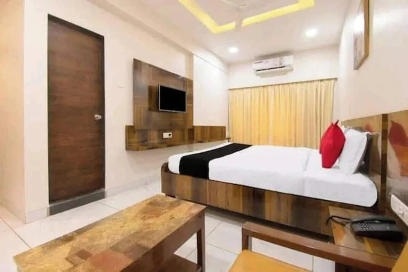 Hotel Fountain Inn Mahad - Quarto