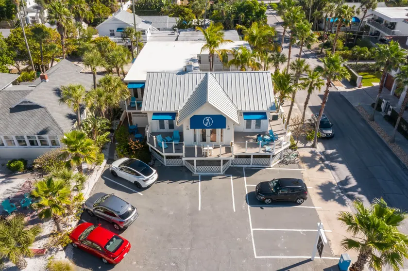 Inn on the Beach - Image 1