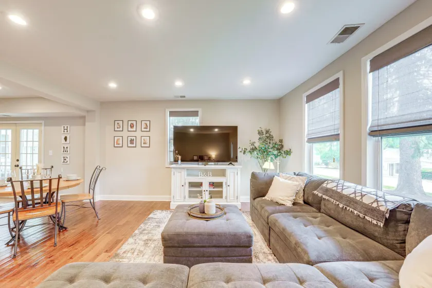 Fire Pit & Grill: Family Home on Fox River Trail! - Image 1