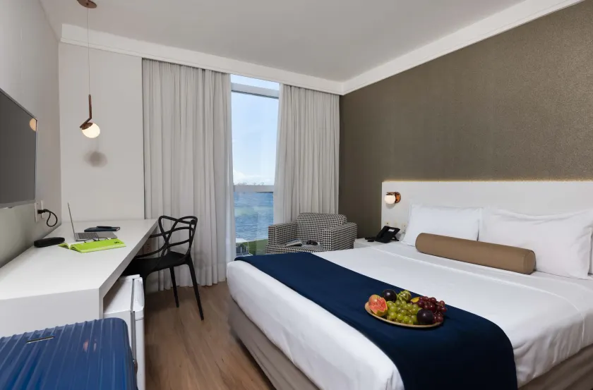 Píer Vitória Hotel - Image 1