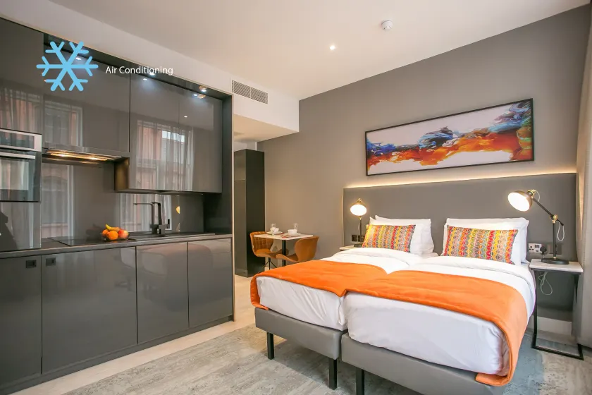 Grafton Street Studios by City Break Apartments - Image 1