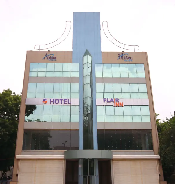 Hotel Flair Inn - Image 1