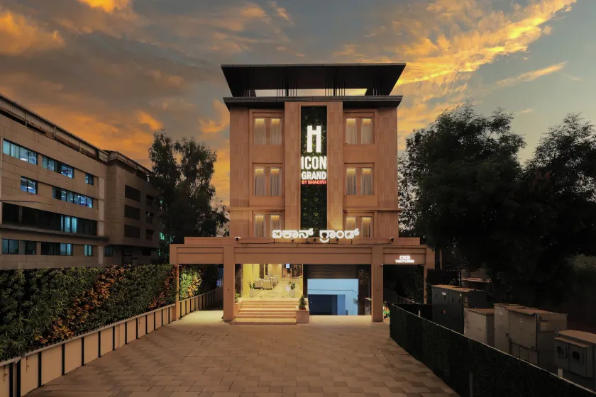 Icon Grand Hotel By Bhagini - Image 1
