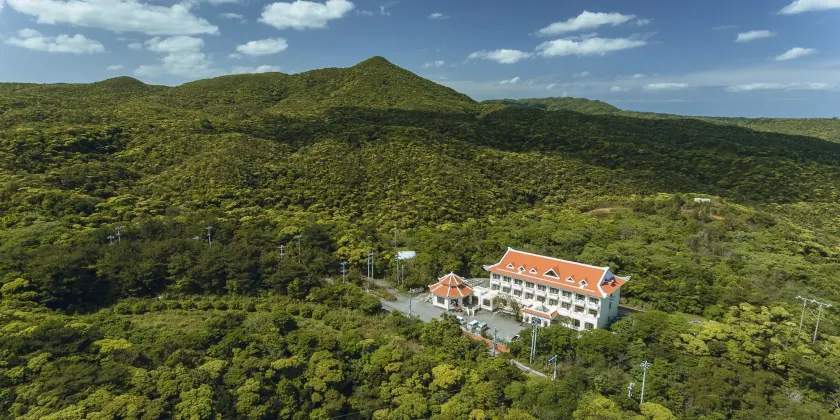 Ada Garden Hotel Okinawa - Image 1