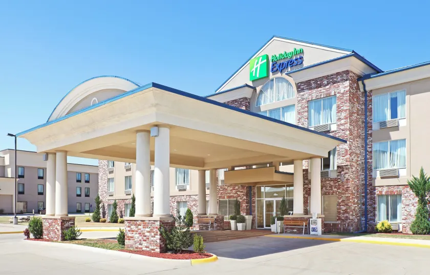 Holiday Inn Express Hotels & Suites Mountain Home by IHG - Image 1
