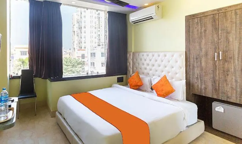 Fabhotel Aspiring Inn - Image 1