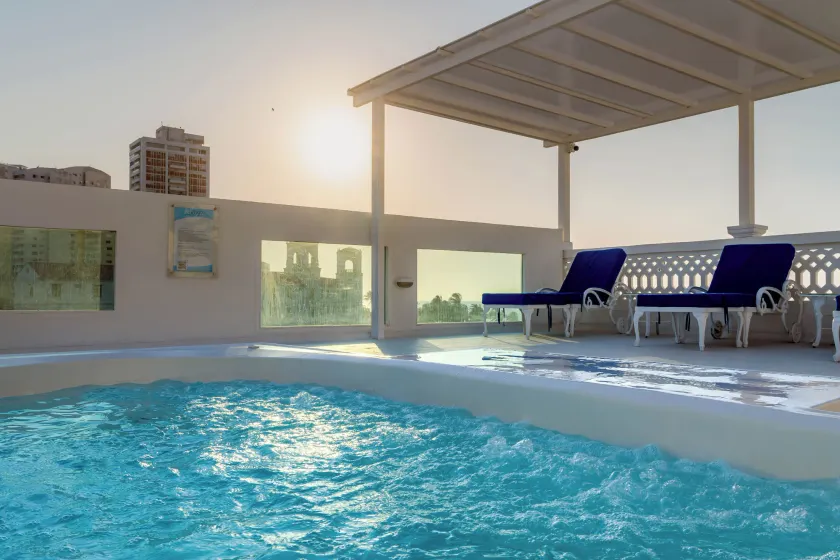 Hotel Coral Reef Cartagena - Image 1