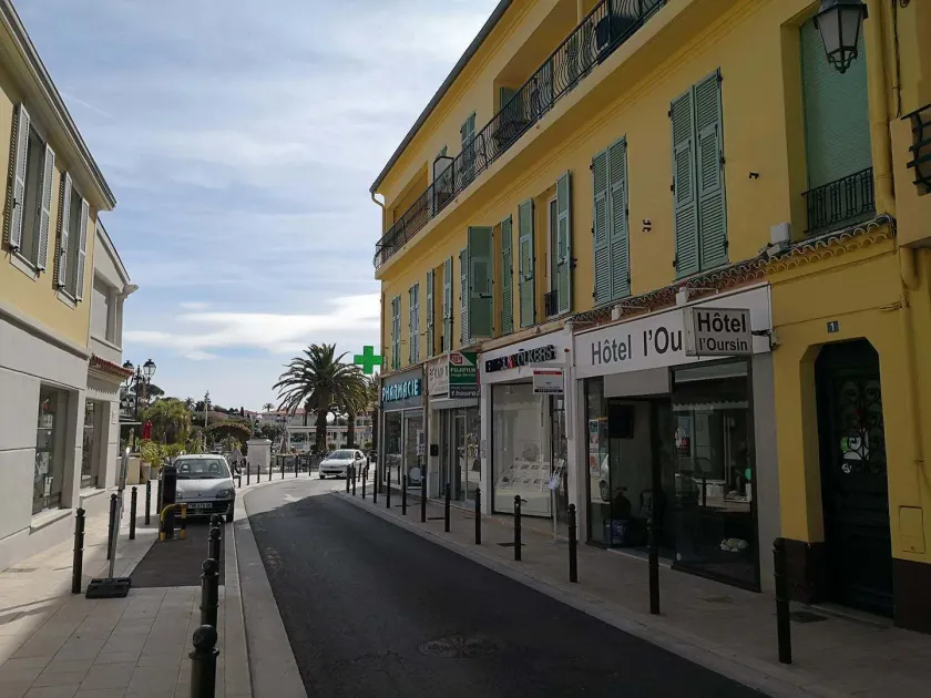 L'Oursin - Image 1