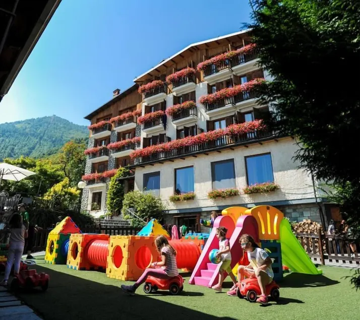 Hotel Miramonti Family & SPA - Image 1