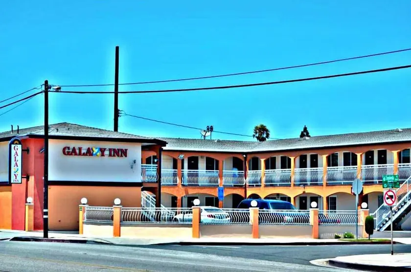 Galaxy Inn - Image 1