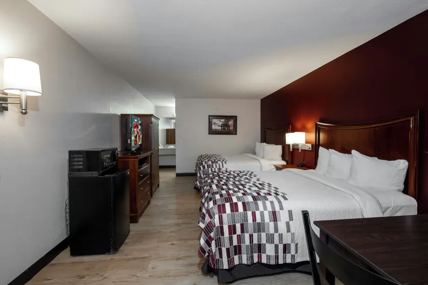 Red Roof Inn Dothan - Image 1
