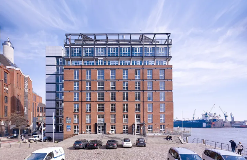 GINN Hotel Hamburg Elbspeicher - Image 1