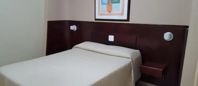 Bekassin Hotel - Image 1