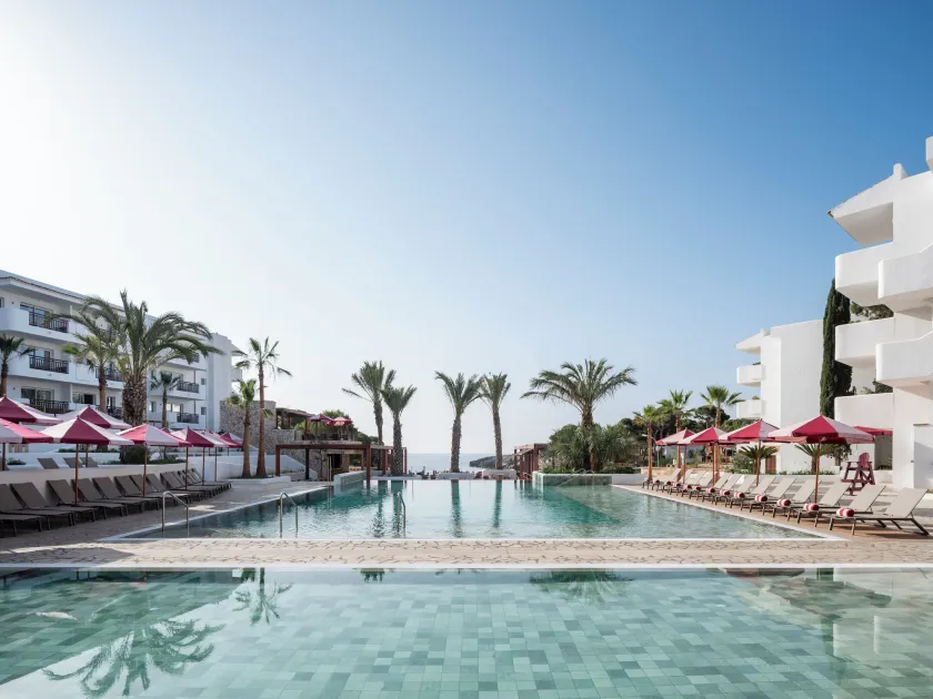 Inturotel Esmeralda Park - Image 1