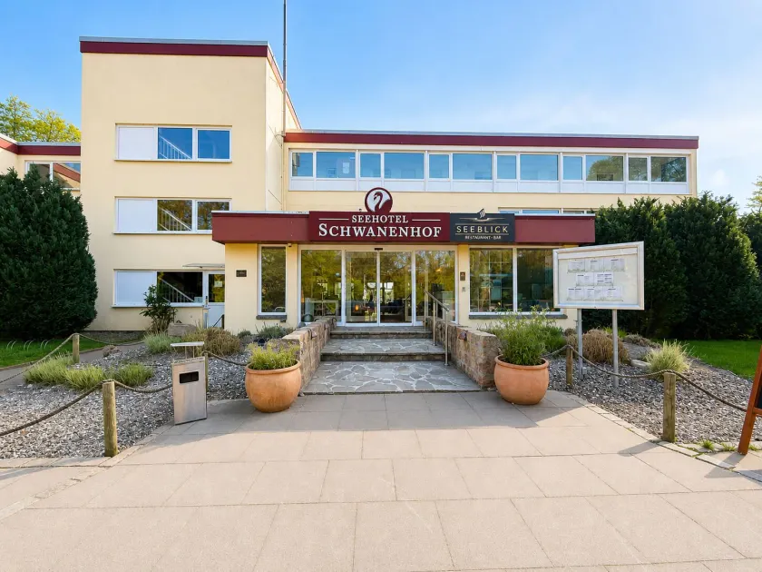 Seehotel Schwanenhof - Image 1