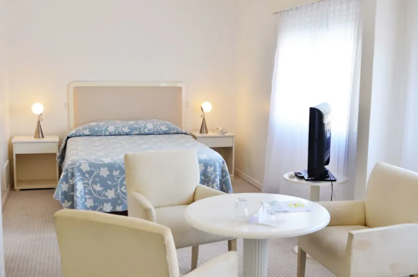 Aqua Hotel - Image 1