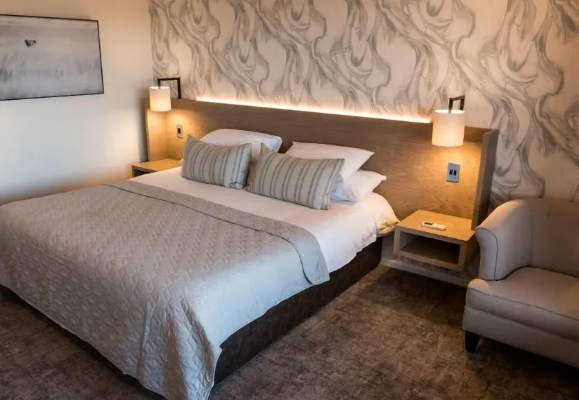 The Kelway Hotel - Image 1