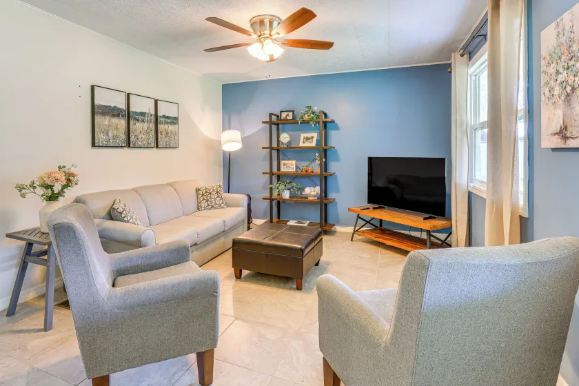 16 Mi to Wec: Horse-friendly Home on 5 Acres! - Image 1