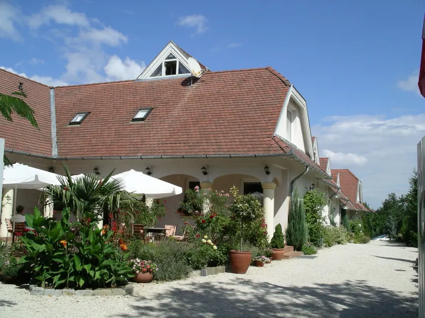 Albergo Giardino - Image 1
