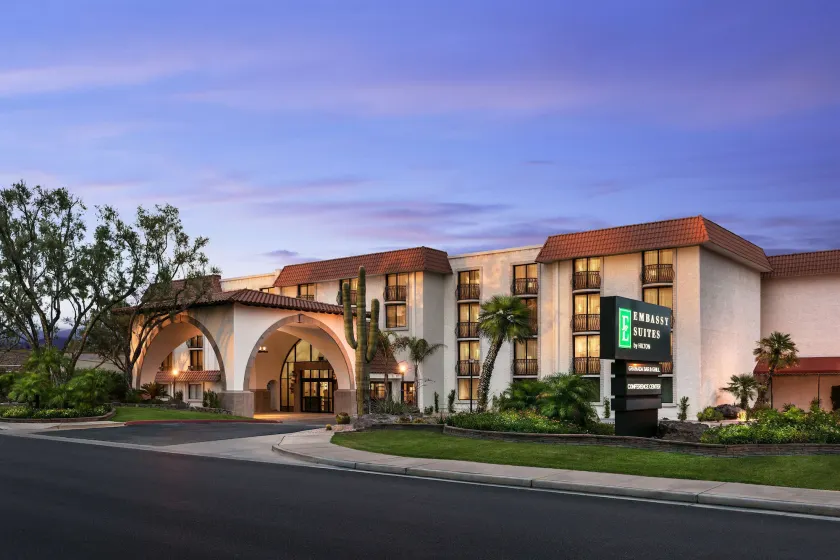 Embassy Suites by Hilton Scottsdale Resort - Image 1