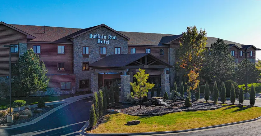 Buffalo Run Casino & Resort - Image 1